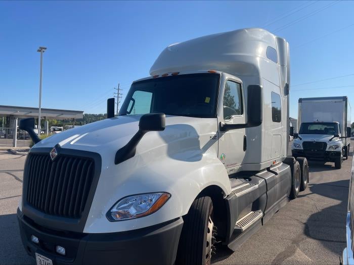 2022 International LT625 Base