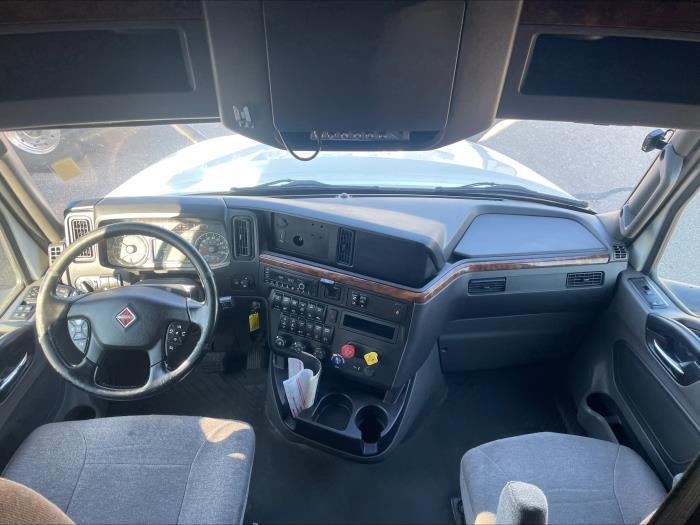 2022 International LT625 Base