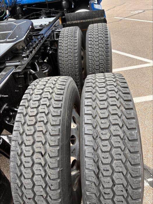 2022 International LT625 Base