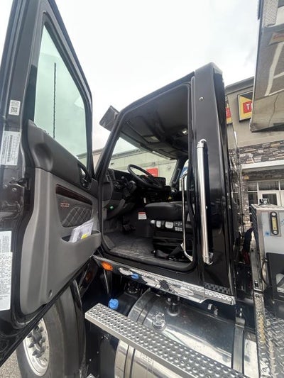 2026 International HX620 Base