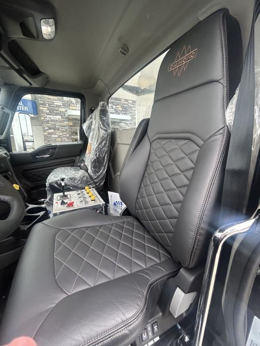 2026 International HX620 Base