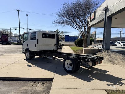 2027 Isuzu NPR-HD Base