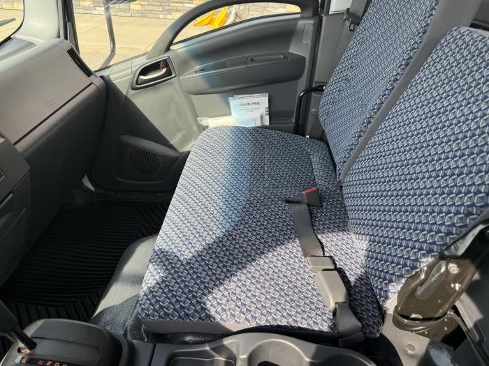 2025 Isuzu NPR-HD Base