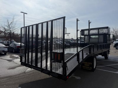 2025 Isuzu NPR-HD Base