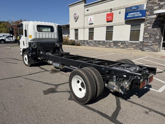 2026 Isuzu NPR-HD Base
