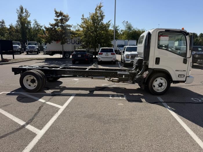 2026 Isuzu NPR-HD Base