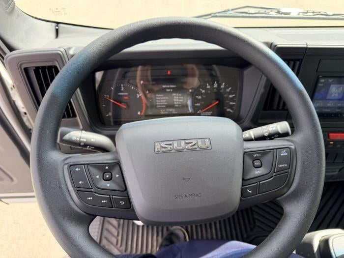 2026 Isuzu NRR Base