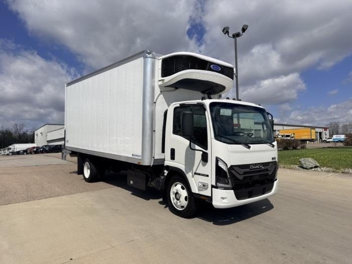 2026 Isuzu NRR Base