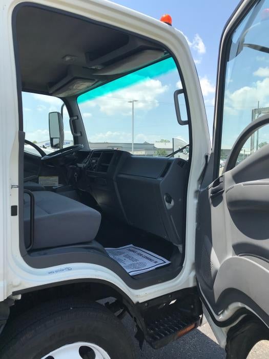 2019 Isuzu NRR Base